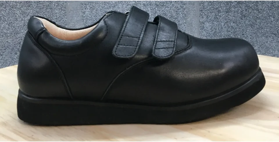 Diabetic Shoes: Do You Really Need Them?